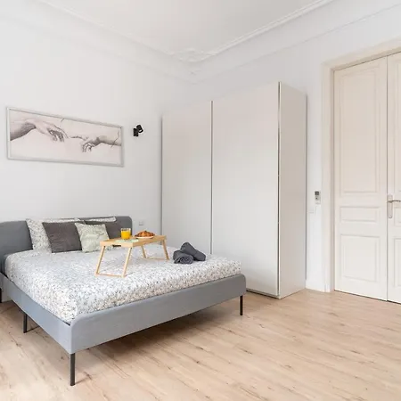 5br - 3bh Luxury In The City Center *