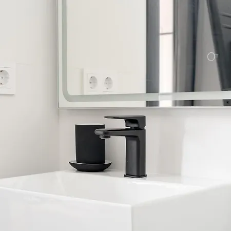 Apartment 5br - 3bh Luxury In The City Center Barcelona