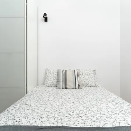 5br - 3bh Luxury In The City Center * Barcelona
